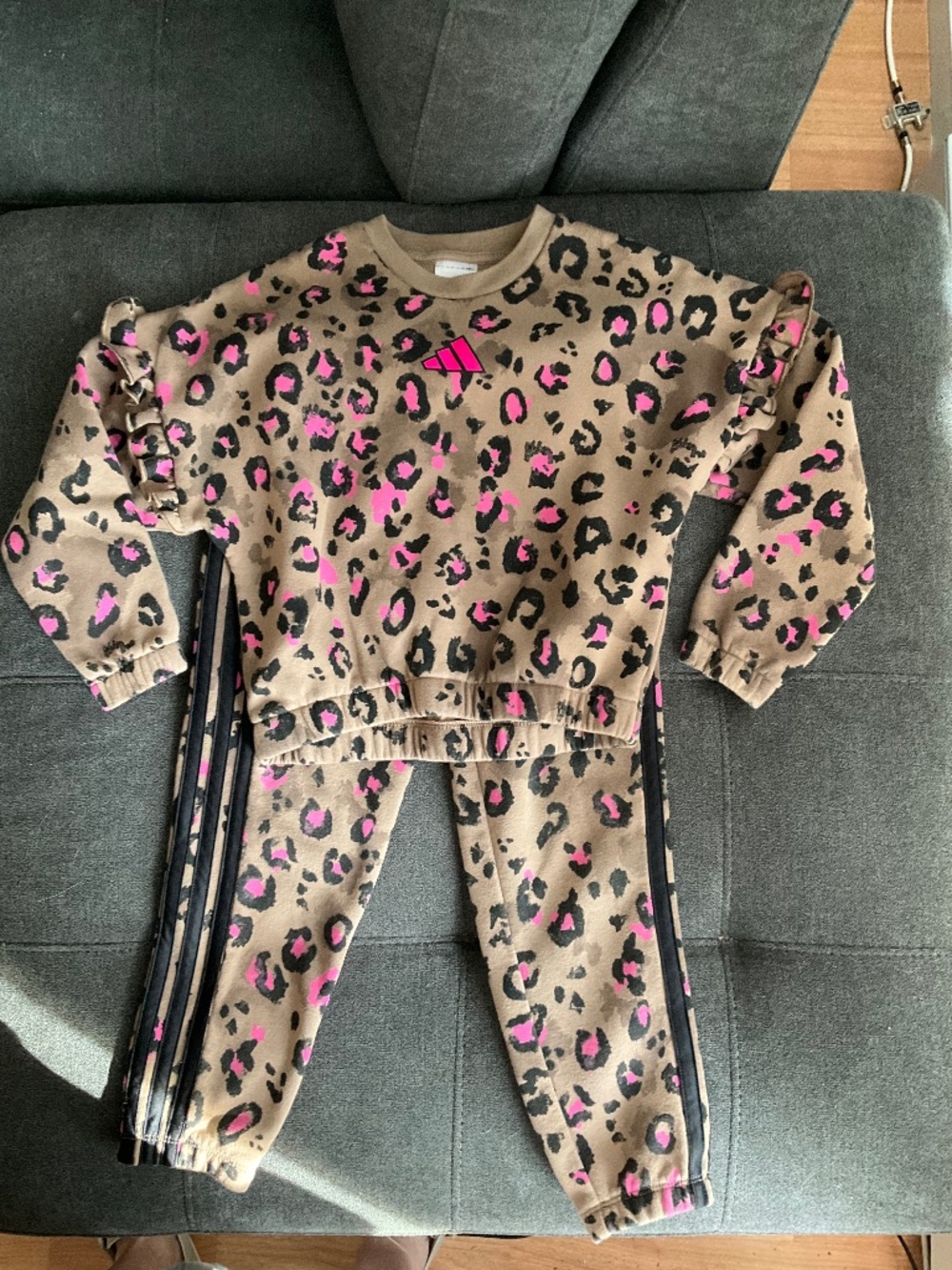 EUC Adidas Leopard Print Sweatsuit Outfit Size 6X